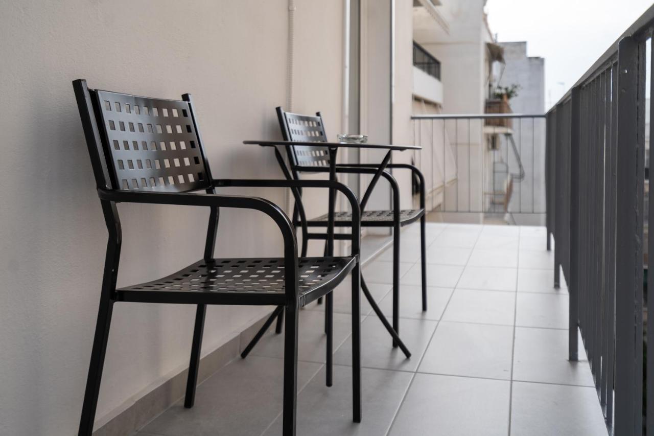 Pagrati'S Best Apartment เอเธนส์ ภายนอก รูปภาพ