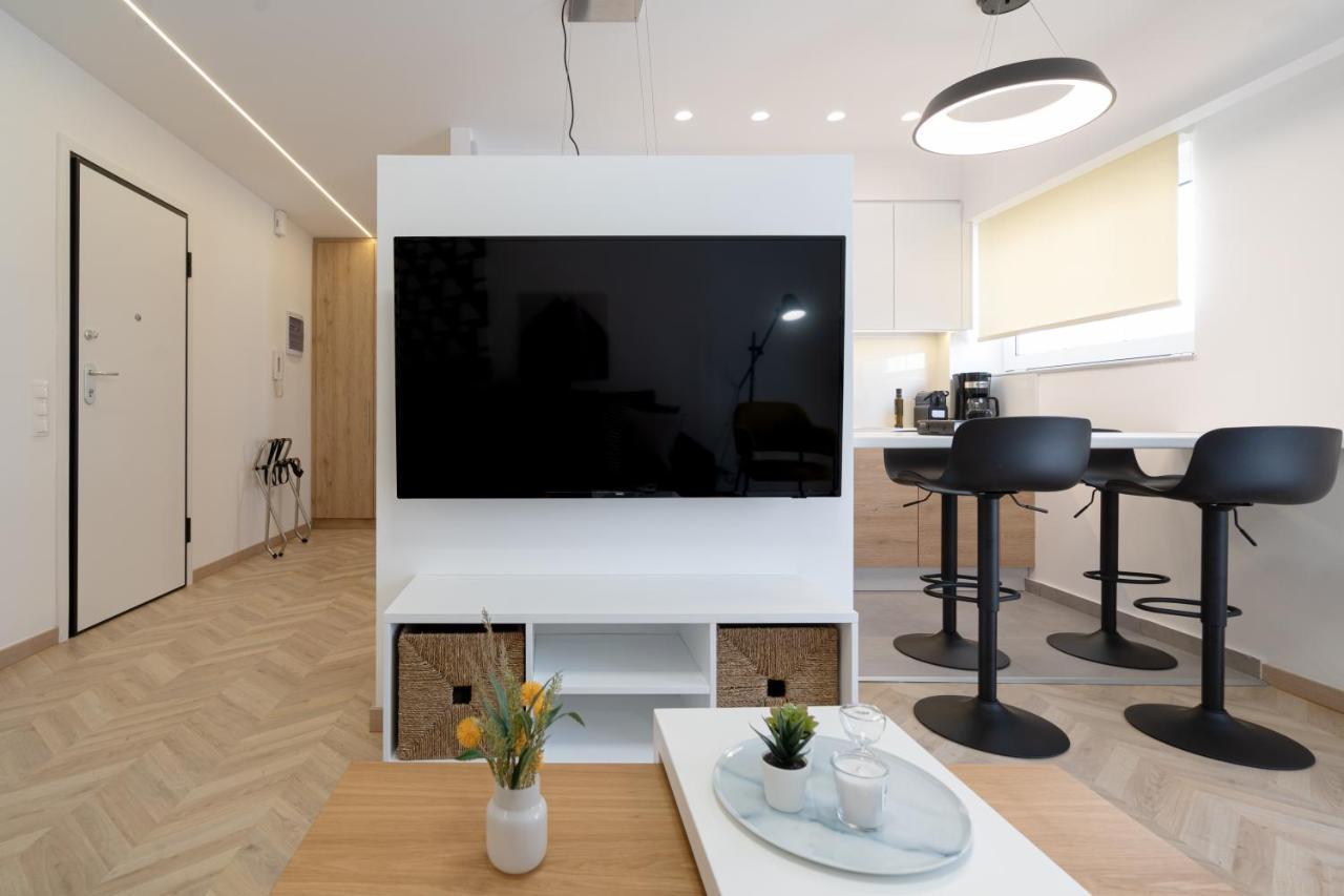 Pagrati'S Best Apartment เอเธนส์ ภายนอก รูปภาพ