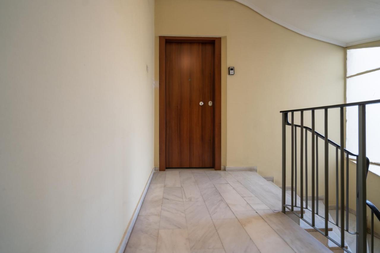 Pagrati'S Best Apartment เอเธนส์ ภายนอก รูปภาพ