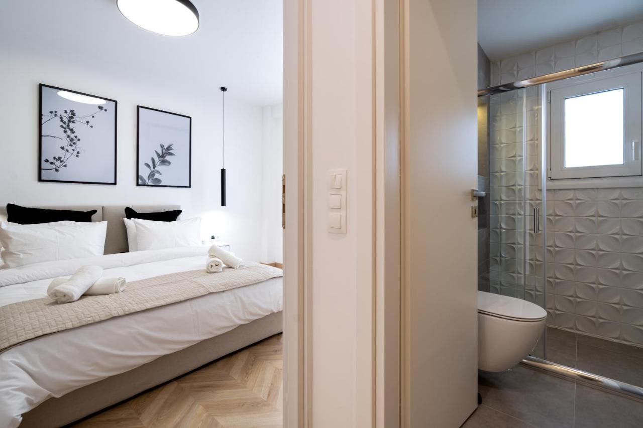 Pagrati'S Best Apartment เอเธนส์ ภายนอก รูปภาพ